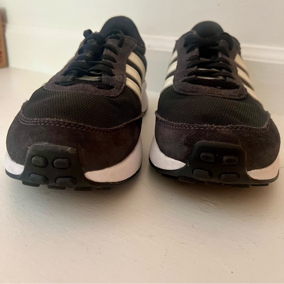 Adidas | Black White Stripes 70s Run M 7.5/ W 9.5 - Picture 6 of 10